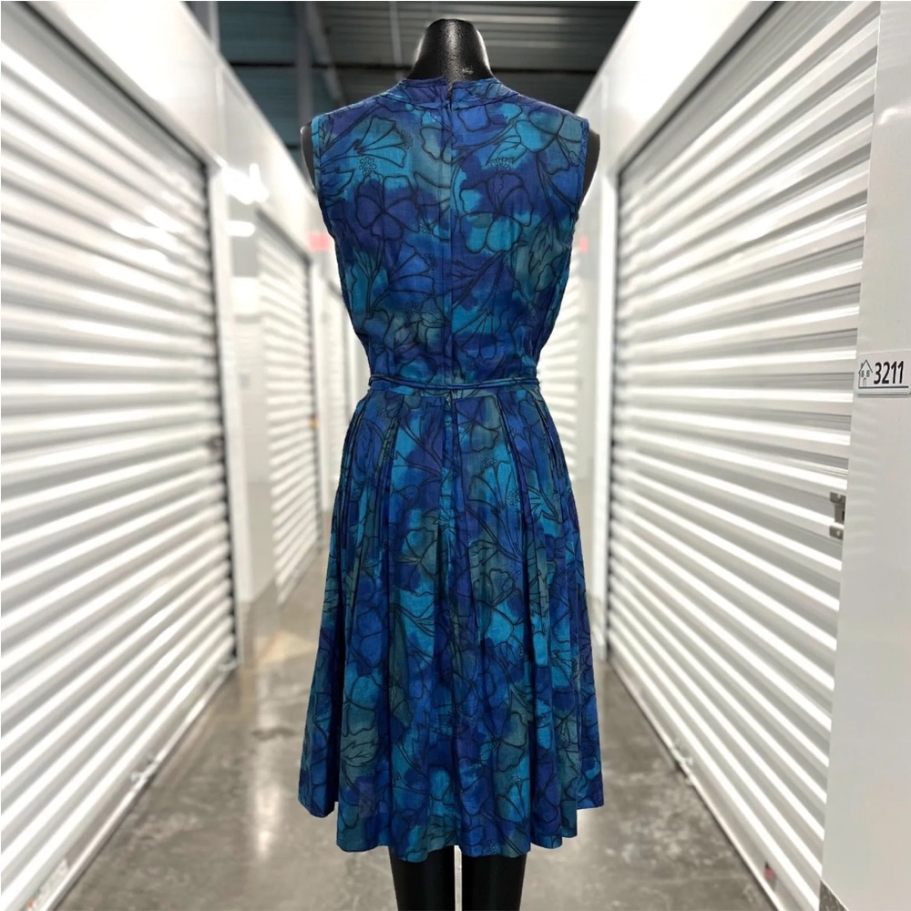 Vintage Vicky Vaughn Junior Sleeveless Belted Dress 60’s Small